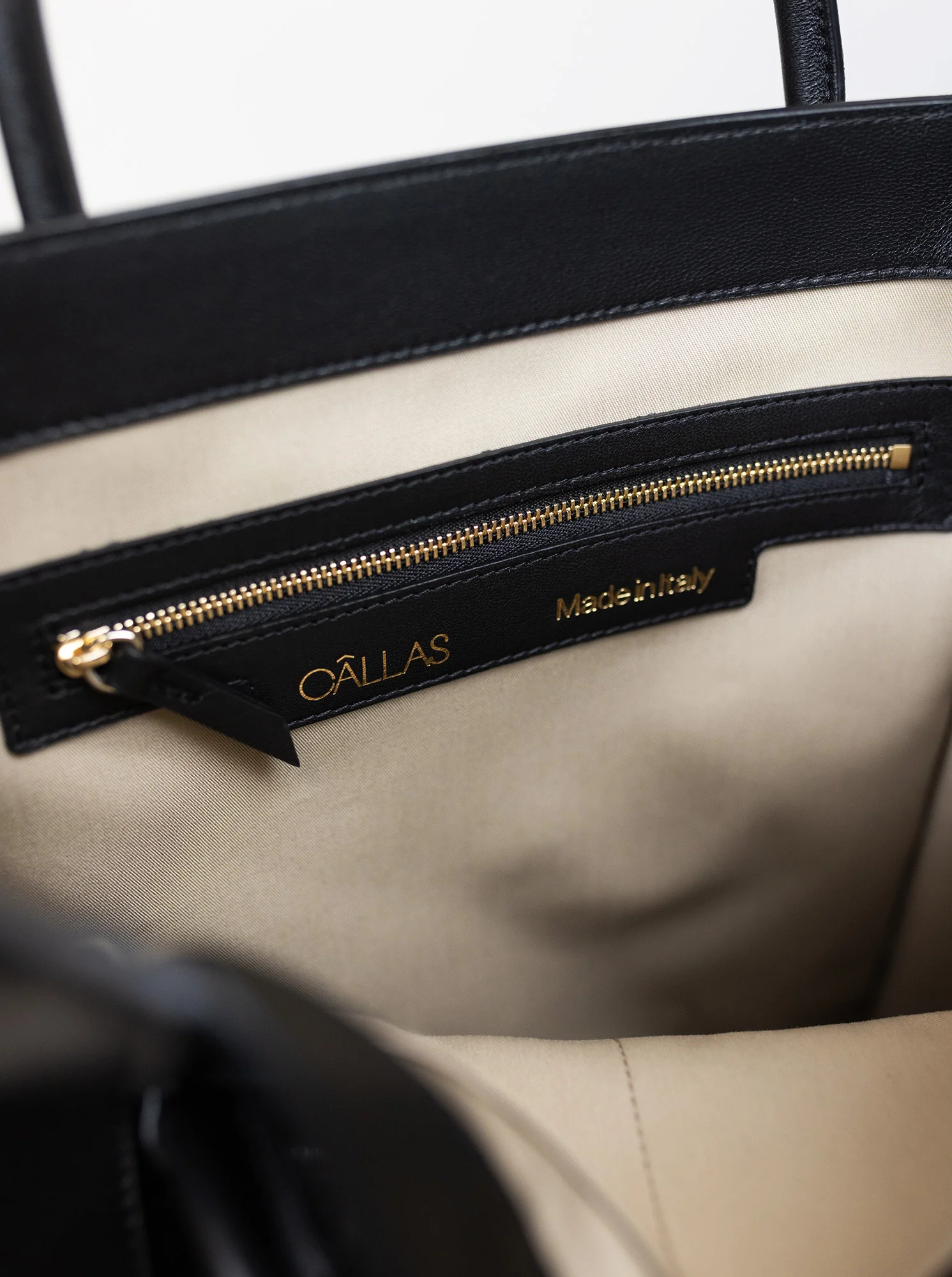 GINA Leather tote bag Black - Image 4