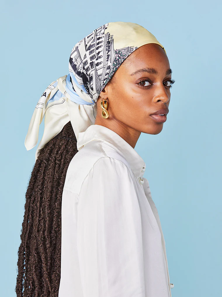 LAKE COMO Silk Scarf in Cream - Image 3