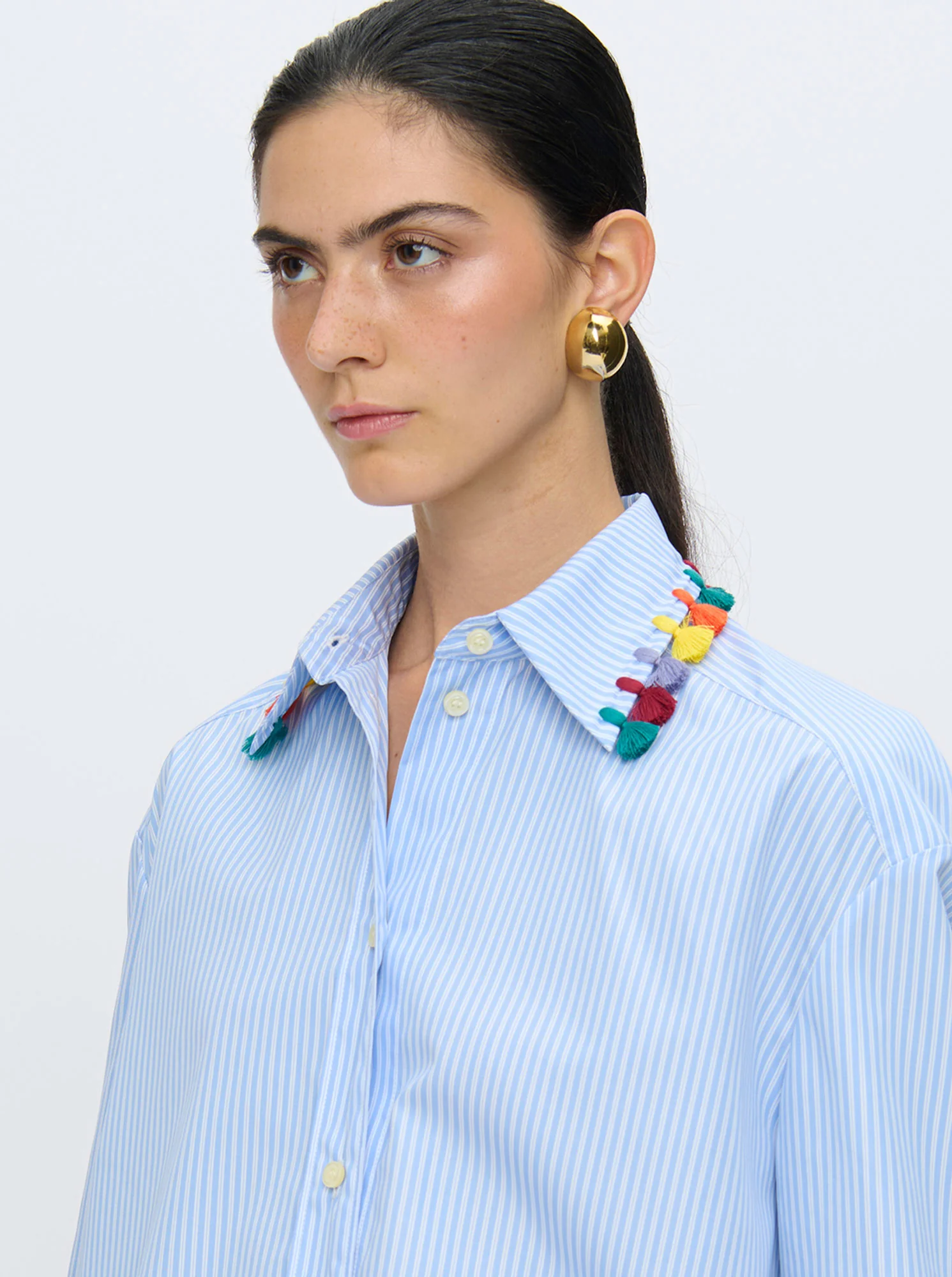 LYN Tassel collar shirt Pale Blue - Image 5