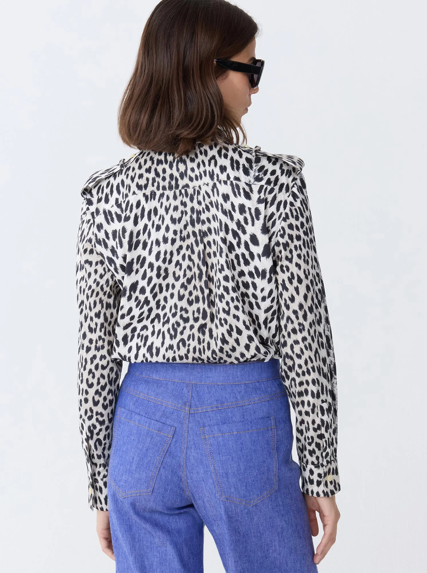 MIKA Bandcollar Shirt Cheetah - Image 3